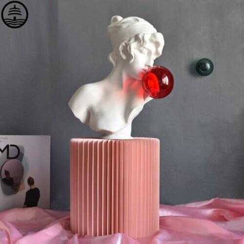 Luxurious Venus Girl Art Sculptures Crafts Red Blow Bubbles Character Statues Nordic Home Decoration Gift Room Decor Accessories