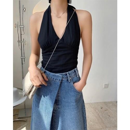 Summer New Ins Beach Style Sexy Temperament Fashionable V-shaped Strap Hanging Neck Sling Was Thin Short Top Women
