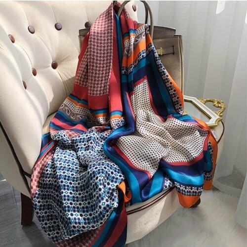 2021 Luxury brand Autumn and winter women New style Fashion Color matching Print silk scarf lady Popular headcloth beach shawl