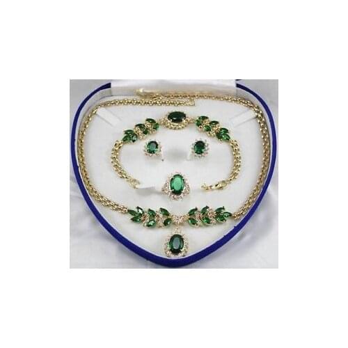 Womens jewelry Green Crystal Gem yellow gold plated Earring Bracelet Necklace Ring Set