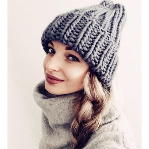 Womens Hat Fashion Cap Knitted New European Women Knitted Cap Winter Warming Pure-color Curled Coarse Wool Cap Warming Girls