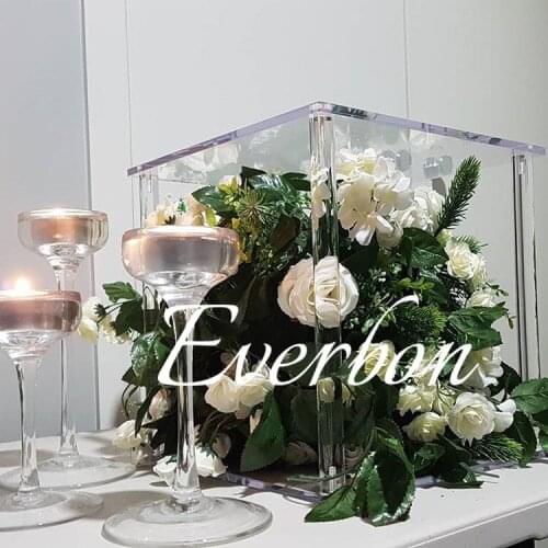 New style wholesale clear wedding crystal candelabra acrylic crystal candle holder for table centerpiece everbon