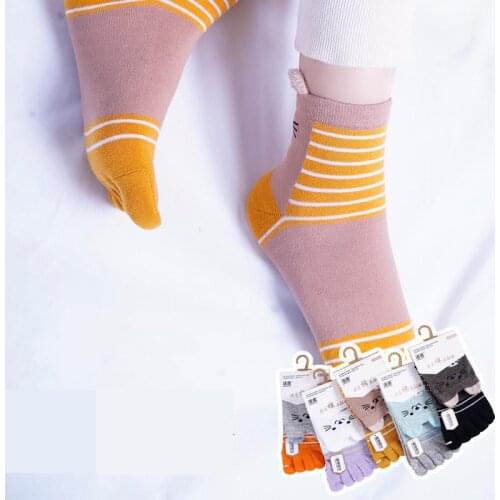 Womens Five Toe Socks Cat Cartoon Casual Ankle Kawaii Socks Set 5 Finger Cute Woman Socks
