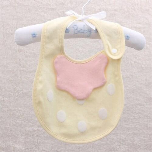 Cute Strawberry Soft Baby Bibs Toddler Bebe Pure Cotton Saliva Towel Ianfant Boy Girl Burp Cloths Bandanas