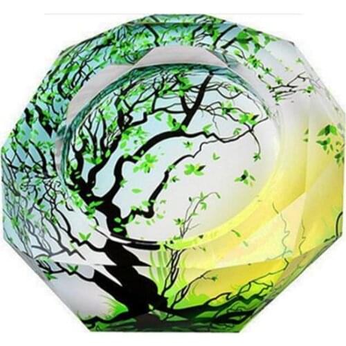 Beautiful fashion American crystal ashtray, home office restaurant bar desktop decorations, crystal crafts, diameter 15 cm