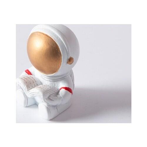 Office desktop lovely strange creative girl heart birthday gifts a variety of astronaut small ornaments mobile phone bracket J06