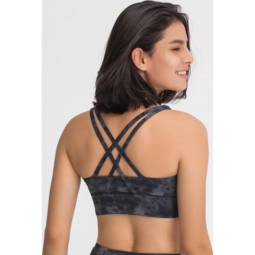 Comfy Wide Hem Sports Bra For Women Gym Sport Bh Back Cross Strappy Fitness Bra Wirefree Padded Medium Support Yoga Bra Top