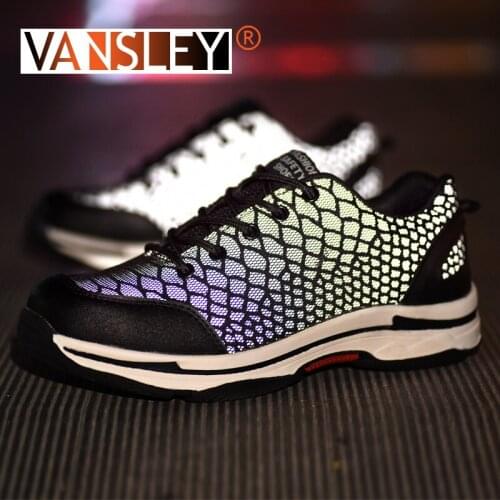 Unisex Safety Work Shoes Steel Toe for Men Anti-smashing Construction Sneakers Chameleon Luminous Reflective Glare Sneakers35-48