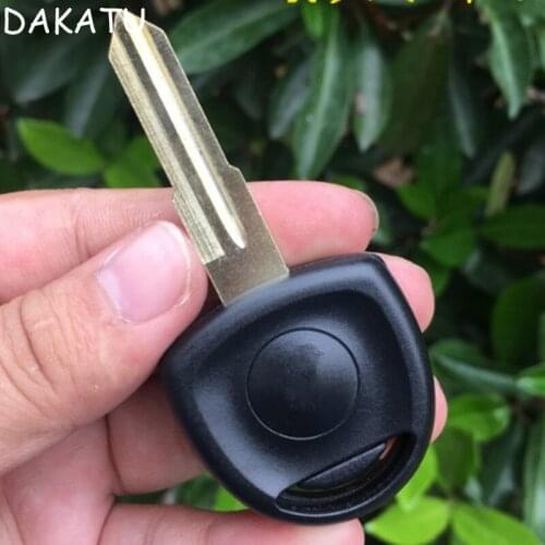 DAKATU Blank Car Key Shell Case For Buick Old Sail Transponder Key Shell HU46 Blade