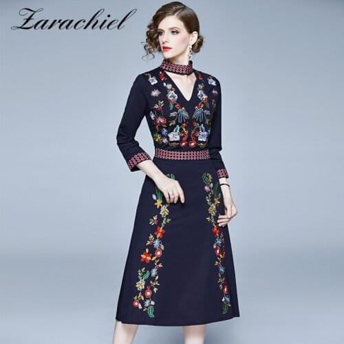 New 2020 Women Spring Luxury Flower Embroidery Dress Autumn Female Elegant Halter V-Neck Retro Robe Femme Office Lady Vestidos