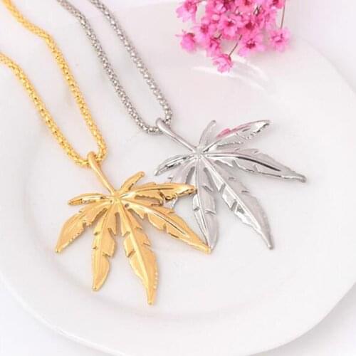 Fashion Trendy Maple Leaf Necklace Hemp Leaf Pendant Charm Chain Necklace For Women Men Gifts 2021 New Jewelry Accessories