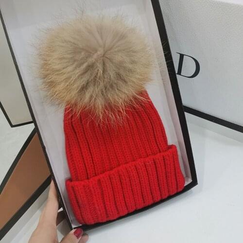 HT493 2020 New winter hat luxury quality Fox fur pompom hats beanie High quality Girls women bonnet winter hats for women