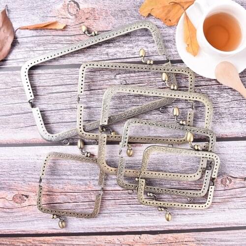 Bronze DIY Purse Handbag Handle Coin Bag Metal Kiss Clasp Lock Frame Handle 1pcs
