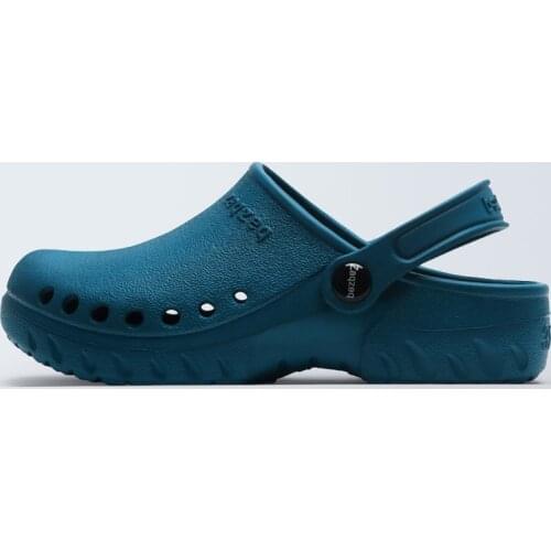 New Mens Classic Surgical Shoes Doctor Medical Shoes Safety Surgical Clogs Slippers Cleanroom Chef Work Shoes For Men Unisex