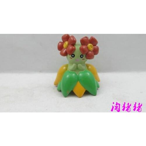 TOMY Pokemon Action Figure Authentic Anime Keychain Pendant Bellossom Rare Out-of-print Model Pendant Toy