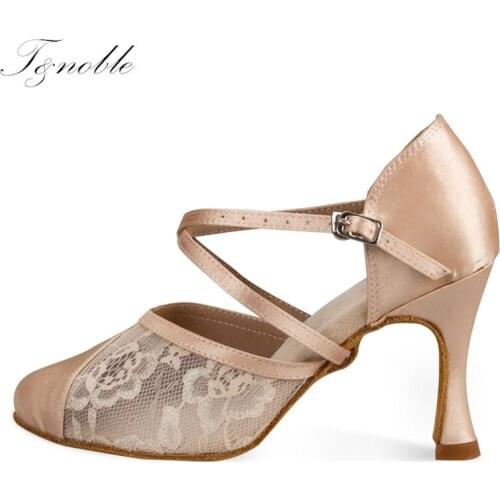 Social Dancing Shoes Latin Ballroom Dance Shoes Women`s Tango Salsa Waltz Dance Soft Sole High Low Heels Skin wedding Sandals