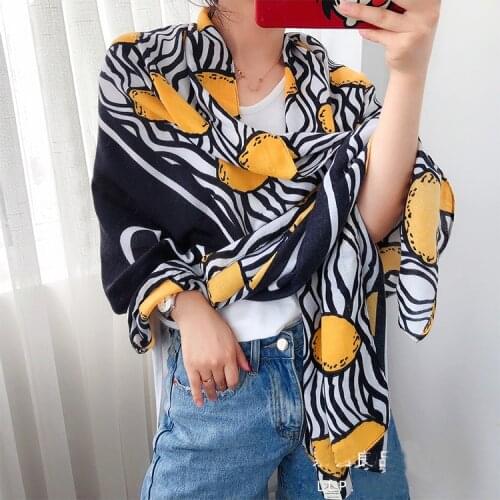 2021 Fashion Womens Cotton Viscose Scarf Visual Tassel Summer Beach Hijab Shawls and Wraps Female Foulard Echarpe Muslim Scarf