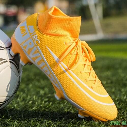 MeBorns Football Boots