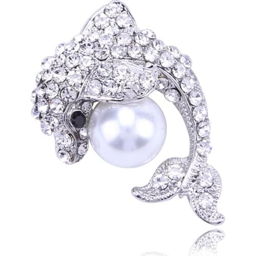 Cute Crystal Dolphin Brooches Rhinestone Pin Animal Brooch for Women Pearl Pin Winter Coat Summer T-shirt Jewelry Accessories