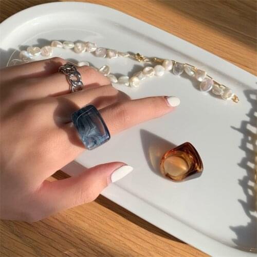 IOY IRENE 2021 Acrylic Resin Ring For Womens Circlet Retro Trendy Width Surface Ring Jewelry Wholesale