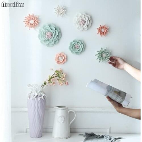NOOLIM Creative Ceramic Hibiscus Chrysanthemum Wall Hanging Stereoscopic Flower Crafts Living Room TV Background Wall Decoration