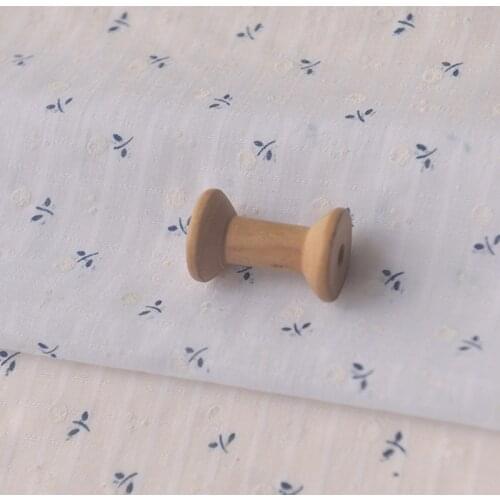 One meter High quality cotton sewing Woven blue leaves, white flowers patchwork Shirt Top dress handmade DIY tissu