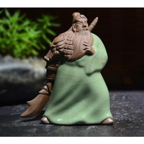 Guan Gong Alone Geware Gracked Glaze Clay Tea Ornaments Tea Set Tea Ceremony with Zero Guan Gong Play Broadsword Mini Tea Set