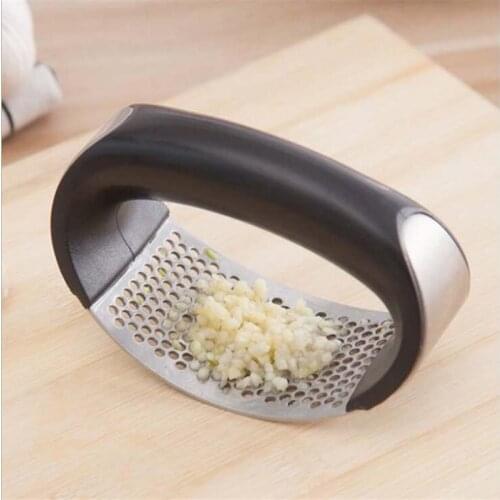 Garlic Press Stainless Steel Garlic chopper Crusher Kitchen Vegetable Garlic Squeezer Masher long handle Mincer Kitchen Gadget