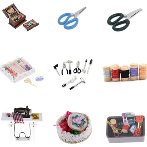 Kids Dollhouse Decor 1:12 Miniature Vintage Sewing Box with Needle Scissors Kit Dollhouse Decoration Accessories Furniture Toys