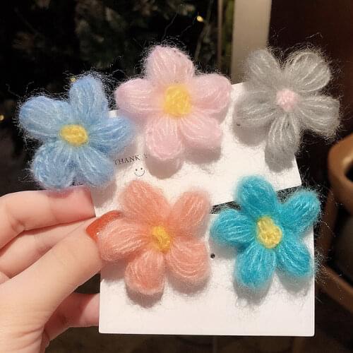 Plush Yarn Flower Hair Clip Korean Color Duckbill Hair Accessories for Women
