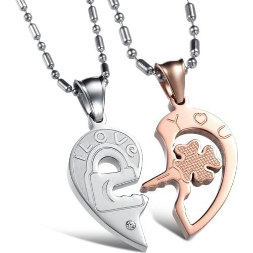 2019 Pair Lock Love Clover Necklace Key Pendants Stainless Steel Suspension Decorations Rose Gold Color Neck Men Womens Jewelry
