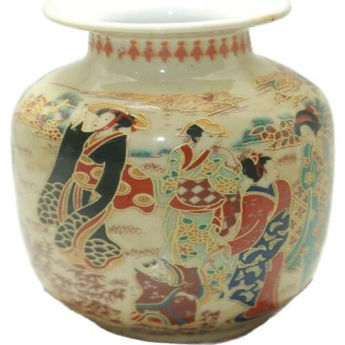 China Jingdezhen antique lady porcelain bottle