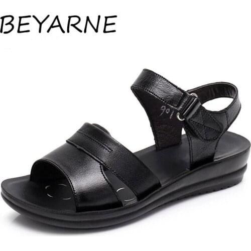 BEYARNE (服饰) Low-heeled Shoes