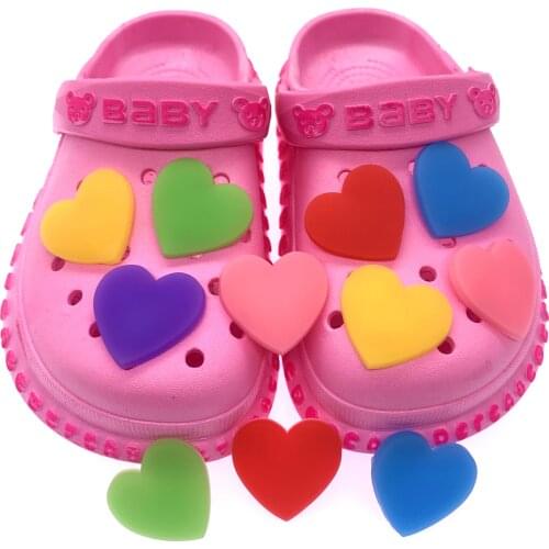 50PCS/Lot Transparent Colorful Heart Silicone Shoes Decortaion Croc Jibz Slippers Accessories Shoes Charms Kids Christmas Gifts