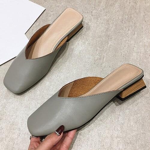 2021 Soft Leather Block Mid Heel Slip on Slides Sandals Women Mules Shoes Fashion Casual Summer Backless Female Mules Slippers