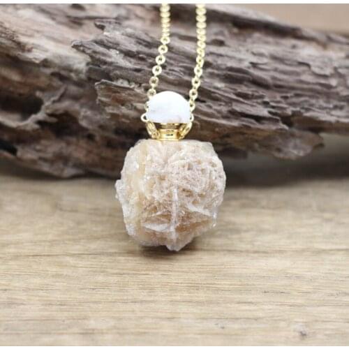 Natural Desert Rose Stone Essential Oil Vial Pendant Necklace Rough Crystal Gems Perfume Bottle Fashion Women Jewelry QC1117