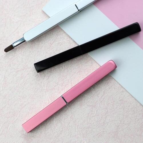 Professional Retractable Lip Brush with Synthetic Fibers For Liquid And Cream Lip Products