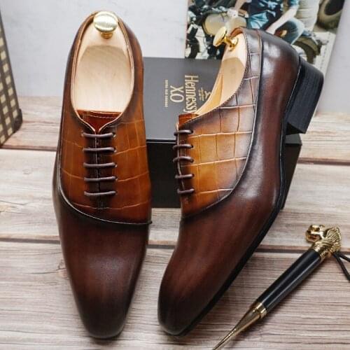 Fashion Mens Oxford Black Brown Stones Prints Genuine Leather Shoes Lace Up Pointed Men Dress Shoes Wedding Office Formal Shoes