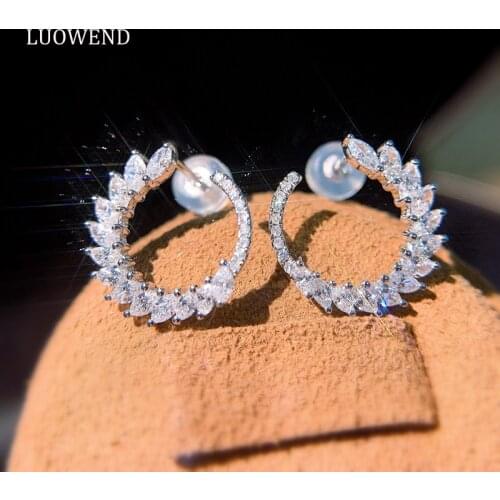 LUOWEND Real 18K Solid White Gold Stud Earrings Female Diamond Earring Engagement Party Jewelry Retro Design
