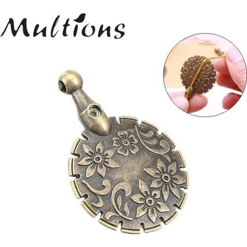 2Pcs Retro Vintage Yarn Thread Cutter Metal Pendant Cutting Blade Knife Line Tool for Tailor Craft DIY Needlework Sewing Tools