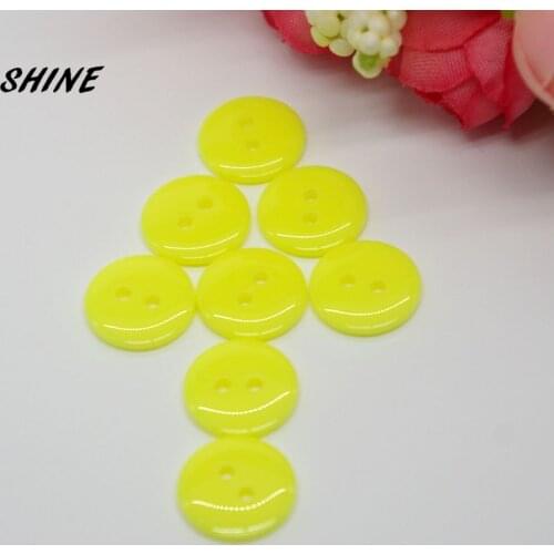 100PCs Decorative Buttons Yellow 2 Holes 12.5mm Sewing Resin Buttons Flatblck Scrapbooking