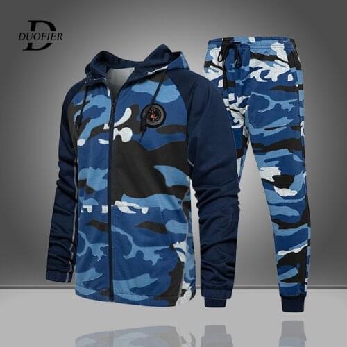 2021 Mens Two Piece Set Camo Tracksuit Hooded Long Sleeve Men Autumn Outfit Set Jacket And Pants Set Fashion Sportswear EU Size