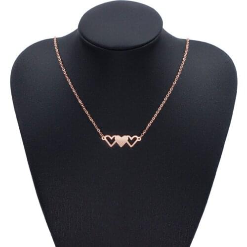 Hot sale sisters flower family necklace peach heart love three sisters titanium steel Rose gold necklace