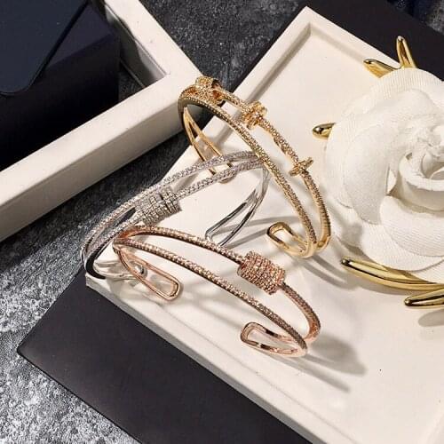 Cuff Bangles Bracelets For Woman Roman Numerals Stainless Steel Titanium Gold Plating Bangle Female Male Jewelry Wristband Gift