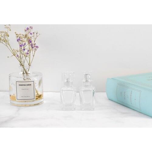 MUB 15ml Portable Refillable Thick Glass Perfume Bottle For Essential Oil Empty Glass Perfume Case With Dropper Stick Container