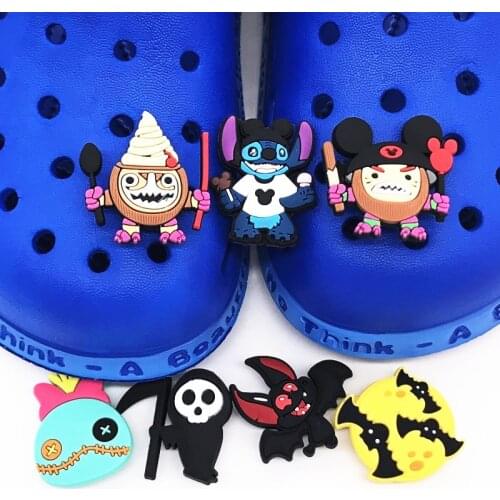 50PCS Hot Cartoon Skull Shoe Charms PVC Shoes Decoration Accessories Fit Wristbands Shoe Buckle Kids Gift Croc Jibz