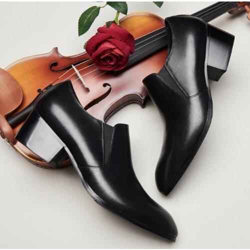 Simple Solid Color Mens Pointed Leather Shoes British Style Business Formal Wear High Heel Leather Shoes