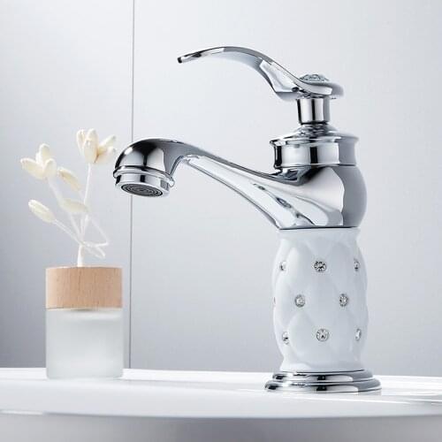 Luxury Bathroom Sink Brass Faucet Chrome Basin Faucets Single handle Diamond Water Mixer Crane Hot and Cold Bath Mixer Tap