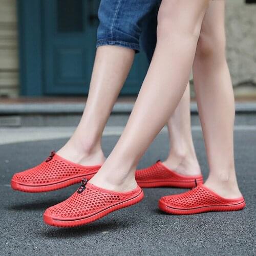 2019 Kid Summer Man Women Outdoors Beach Water Shoes Mesh Breathable Sandals Light Sport Sneakers Male Female Swimming Slippers