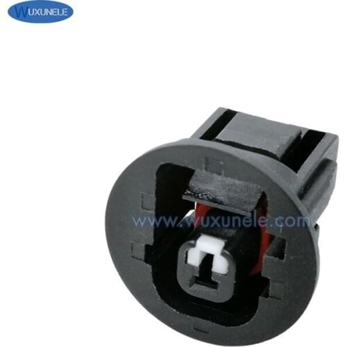 Wuxunele Connectors